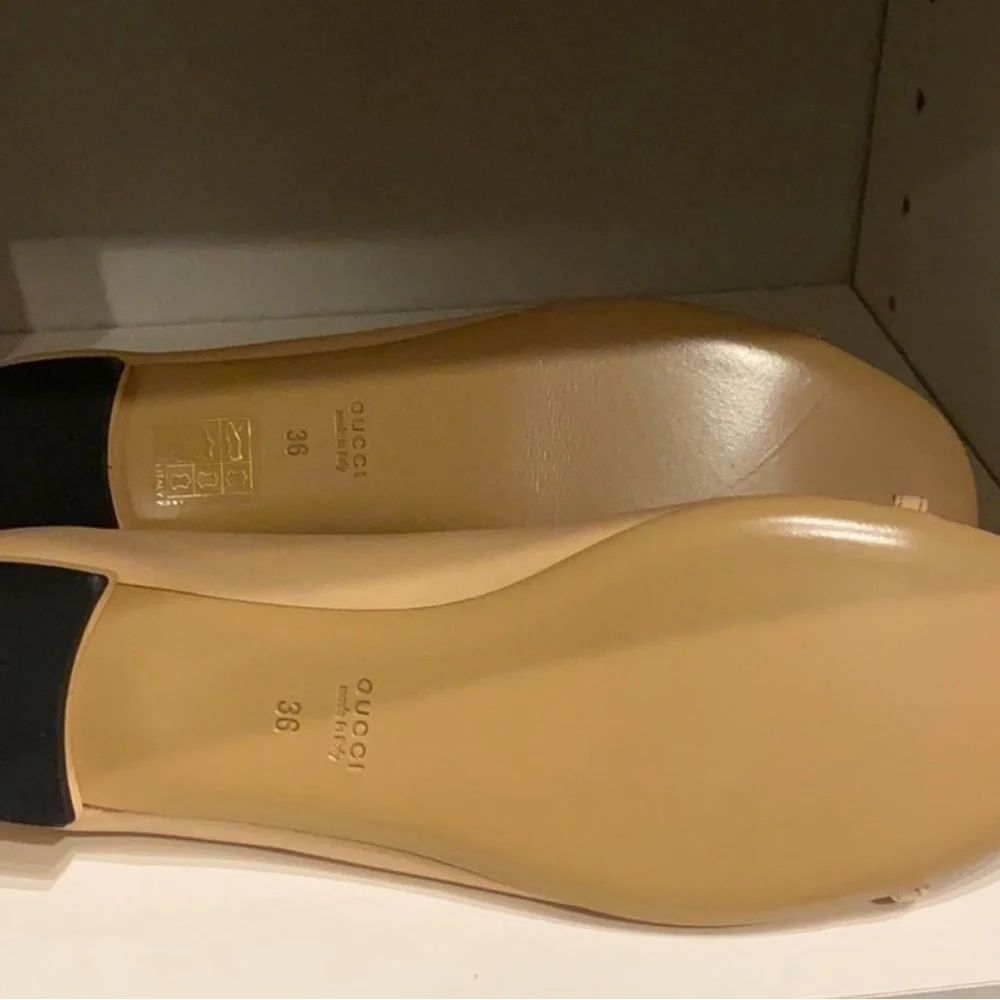 GUCCI TAN FLATS - Picture 11 of 11